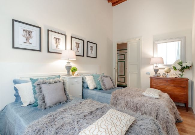 Lägenhet i Lucca - CASA UGOLINO, State of the Art Central 2 Bedrooms Apartment in Lucca Lägenhet i Lucca - CASA UGOLINO, State of the Art Central 2 Bedrooms Apartment in Lucca