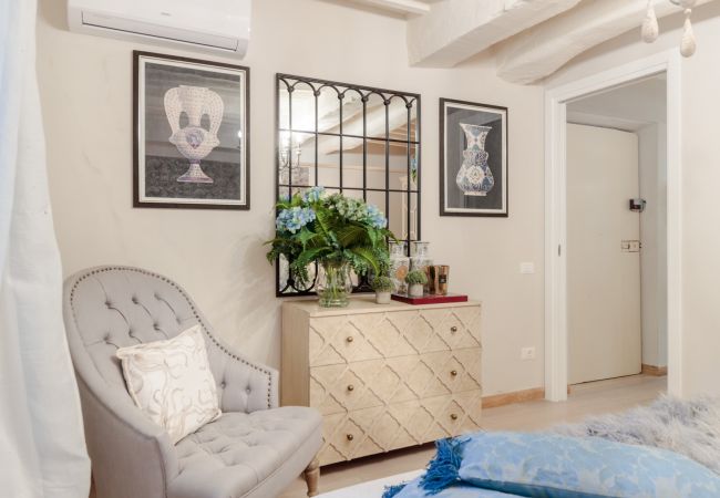 Lägenhet i Lucca - Luxury 1 Bedroom Apartment inside the Walls of Lucca Lägenhet i Lucca - Luxury 1 Bedroom Apartment inside the Walls of Lucca
