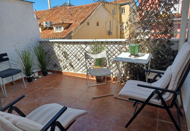 Lägenhet i Madrid - Ático - Terraza 15m2 - CHUECA- 4 PAX Lägenhet i Madrid - Ático - Terraza 15m2 - CHUECA- 4 PAX