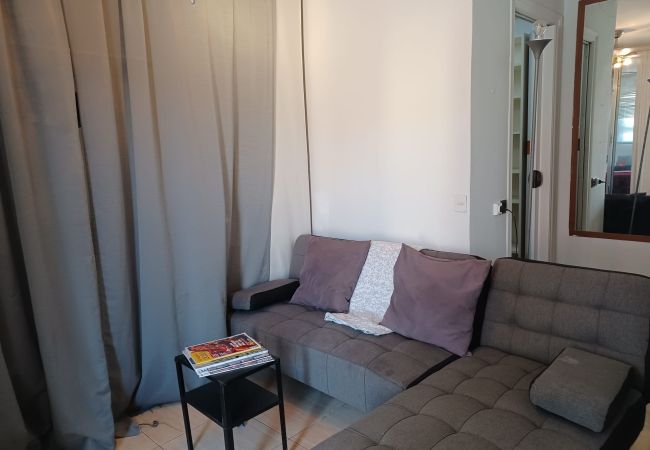 Lägenhet i Madrid - Ático - Terraza 15m2 - CHUECA- 4 PAX Lägenhet i Madrid - Ático - Terraza 15m2 - CHUECA- 4 PAX