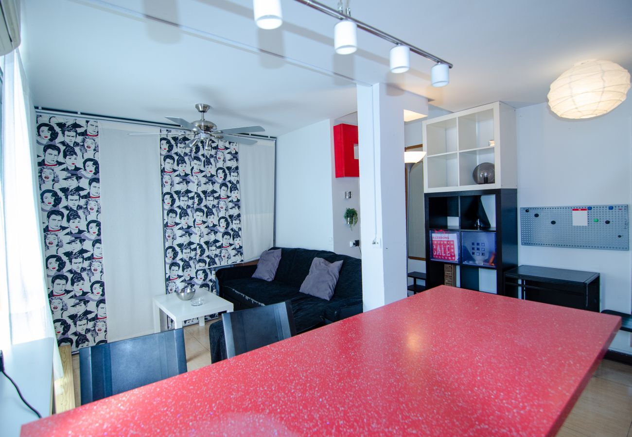 Lägenhet i Madrid - Ático - Terraza 15m2 - CHUECA- 4 PAX Lägenhet i Madrid - Ático - Terraza 15m2 - CHUECA- 4 PAX