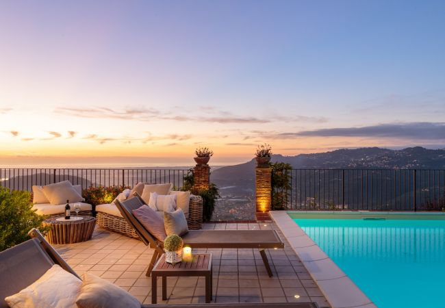 Hus i Pieve a Elici - Villa Riviera: Luxury Villa with Pool and Seaview, close to Forte dei Marmi and Lucca