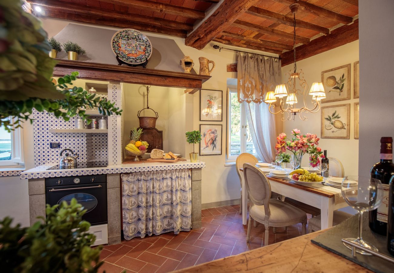 Lägenhet i Lucca - CASA KATHY: Smart and Convenient Luxury 2 Bedrooms Apartment inside the City Walls Lägenhet i Lucca - CASA KATHY: Smart and Convenient Luxury 2 Bedrooms Apartment inside the City Walls