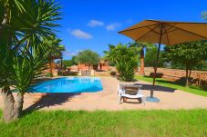 Sommarhus i Campos - Linda 416 fantástica villa con piscina privada, gran jardín, barbacoa y aire acondicionado