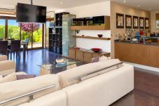 Sommarhus i Campos - Son Vigili 417 magnífica villa con piscina privada, jacuzzi, zona infantil y aire acondicionado