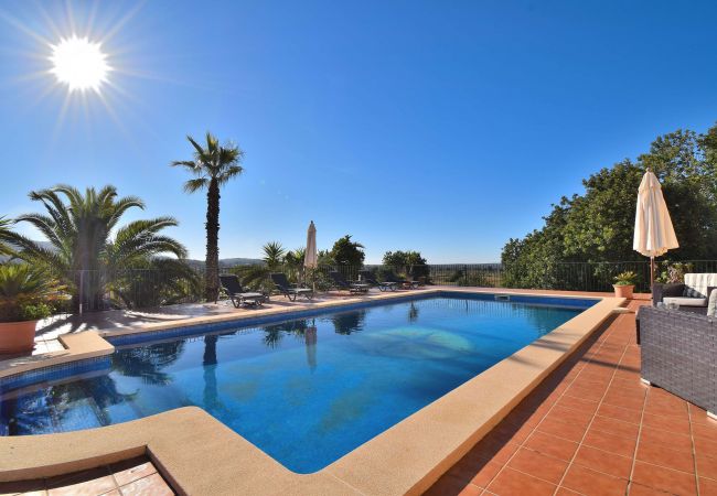Sommarhus i Cas Concos - Can Claret Gran 176 maravillosa villa con piscina privada, gran terraza, aire acondicionado y WiFi Sommarhus i Cas Concos - Can Claret Gran 176 maravillosa villa con piscina privada, gran terraza, aire acondicionado y WiFi