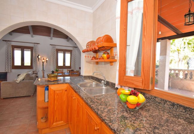 Sommarhus i Muro - Terra Nostra 147 acogedora finca con impresionantes vistas, terraza, jacuzzi y aire acondicionado Sommarhus i Muro - Terra Nostra 147 acogedora finca con impresionantes vistas, terraza, jacuzzi y aire acondicionado