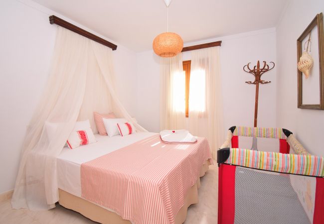 Stuga i Muro - Ca Ses Nines 003 fantástica casa de pueblo con terraza, barbacoa, aire acondicionado y WiFi Stuga i Muro - Ca Ses Nines 003 fantástica casa de pueblo con terraza, barbacoa, aire acondicionado y WiFi