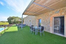 Sommarhus i Maria de la salut - Es Gassons 012 fantástica villa con piscina privada, impresionantes vistas, barbacoa y aire acondicionado