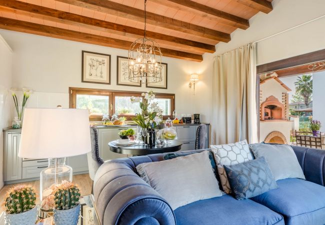 Villa i Viareggio - The Luxury Beach Villa with shared Swimming Pool, between Viareggio and Torre del Lago Puccini Villa i Viareggio - The Luxury Beach Villa with shared Swimming Pool, between Viareggio and Torre del Lago Puccini