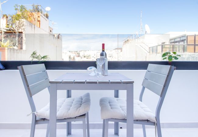  i Las Palmas de Gran Canaria - Mainstream home with balcony By Canariasgetaway