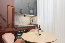 Lägenhet i Madrid - Nuevo Dúplex -  Centro Chamberí - 2 dorm - 2 baños. 