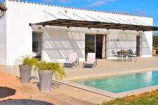 Sommarhus i Sineu - Son Alcaines Petit 249 acogedora finca con piscina privada, terraza, barbacoa y WiFi
