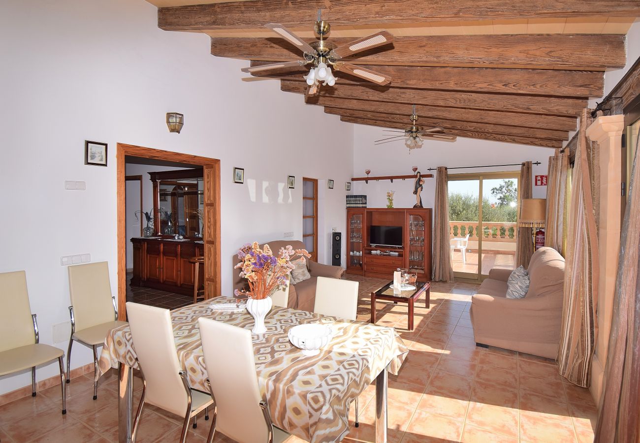 Sommarhus i Ariany - Calderitx 253 fantástica finca con piscina privada, zona infantil, barbacoa y terraza Sommarhus i Ariany - Calderitx 253 fantástica finca con piscina privada, zona infantil, barbacoa y terraza