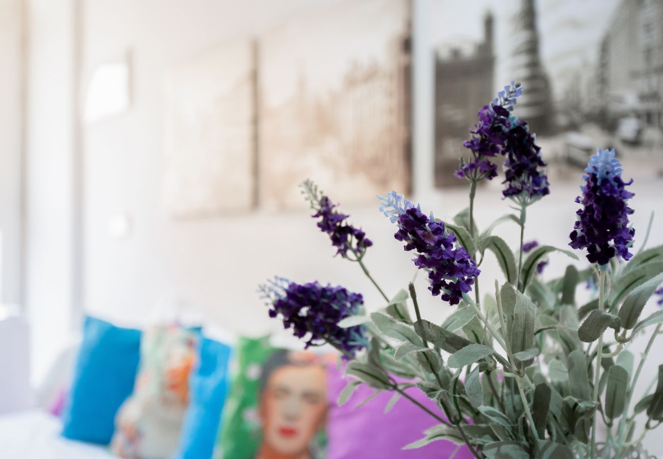 Studio i Madrid - Estudio en planta baja en Goya, Madrid Studio i Madrid - Estudio en planta baja en Goya, Madrid