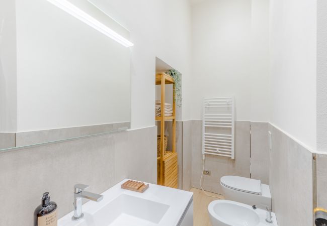 Lägenhet i Lucca - Casa Lazzaro Contemporary Ground Floor Apartment inside the walls of Lucca Lägenhet i Lucca - Casa Lazzaro Contemporary Ground Floor Apartment inside the walls of Lucca