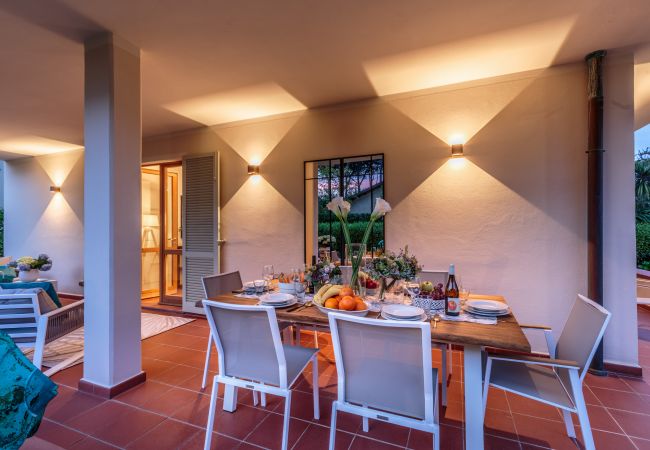 Villa i Marina di Pietrasanta - Regina Beach, Luxury 3 bedrooms Villa by the Beach in Marina di Pietrasanta Villa i Marina di Pietrasanta - Regina Beach, Luxury 3 bedrooms Villa by the Beach in Marina di Pietrasanta