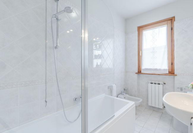 Villa i Marina di Pietrasanta - Regina Beach, Luxury 3 bedrooms Villa by the Beach in Marina di Pietrasanta Villa i Marina di Pietrasanta - Regina Beach, Luxury 3 bedrooms Villa by the Beach in Marina di Pietrasanta
