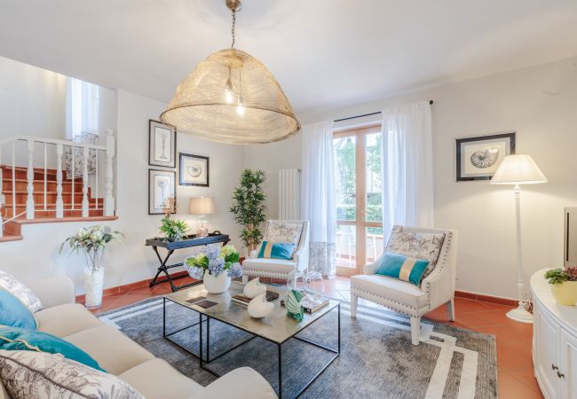 Villa i Marina di Pietrasanta - Regina Beach, Luxury 3 bedrooms Villa by the Beach in Marina di Pietrasanta Villa i Marina di Pietrasanta - Regina Beach, Luxury 3 bedrooms Villa by the Beach in Marina di Pietrasanta