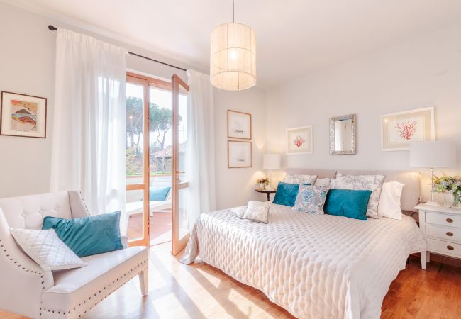 Villa i Marina di Pietrasanta - Regina Beach, Luxury 3 bedrooms Villa by the Beach in Marina di Pietrasanta Villa i Marina di Pietrasanta - Regina Beach, Luxury 3 bedrooms Villa by the Beach in Marina di Pietrasanta