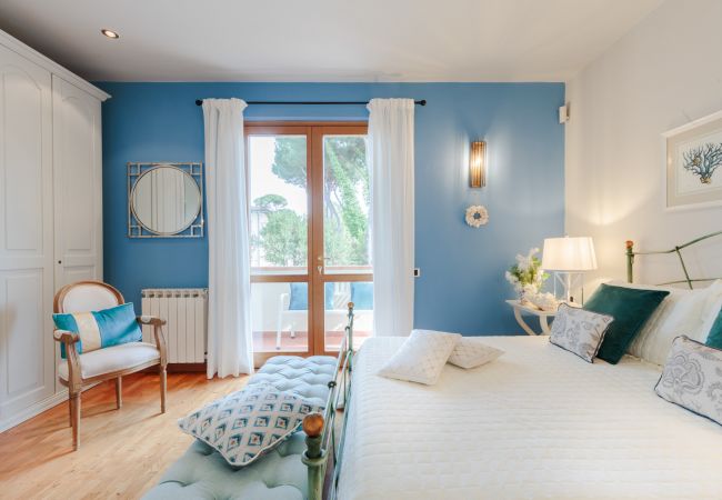 Villa i Marina di Pietrasanta - Regina Beach, Luxury 3 bedrooms Villa by the Beach in Marina di Pietrasanta Villa i Marina di Pietrasanta - Regina Beach, Luxury 3 bedrooms Villa by the Beach in Marina di Pietrasanta