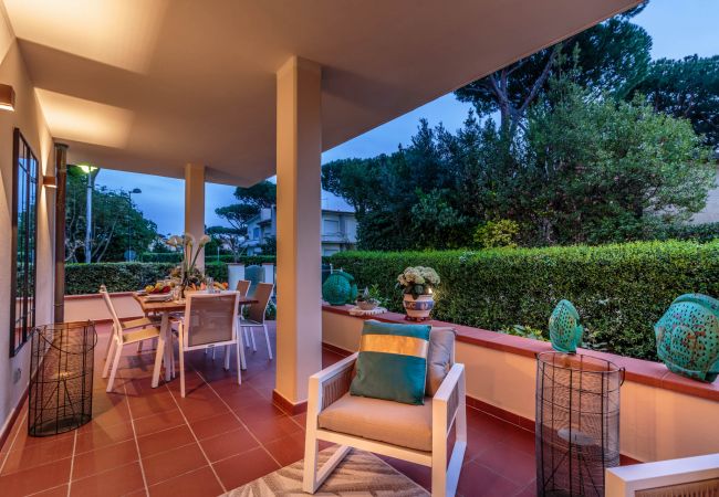 Villa i Marina di Pietrasanta - Regina Beach, Luxury 3 bedrooms Villa by the Beach in Marina di Pietrasanta Villa i Marina di Pietrasanta - Regina Beach, Luxury 3 bedrooms Villa by the Beach in Marina di Pietrasanta