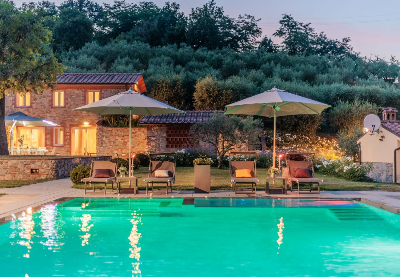 Villa i San Ginese - Nonno Giulivo Farmhouse, a Modern Hidden Tuscan Sanctuary with Private Pool