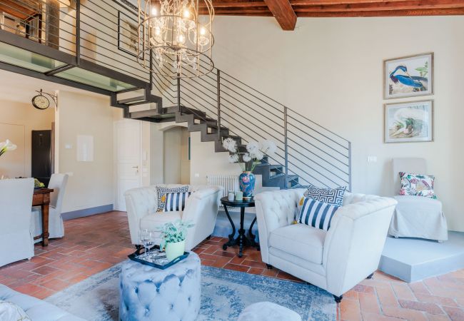 Lägenhet i Lucca - Casa Lucky, Romantic Modern 3 bedrooms Penthouse inside the Walls of Lucca Lägenhet i Lucca - Casa Lucky, Romantic Modern 3 bedrooms Penthouse inside the Walls of Lucca