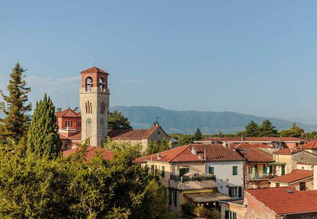 Lägenhet i Lucca - Casa Dieter, a superb 2 bedrooms Apartment with Grand Terrace and private parking in Central Lucca Lägenhet i Lucca - Casa Dieter, a superb 2 bedrooms Apartment with Grand Terrace and private parking in Central Lucca