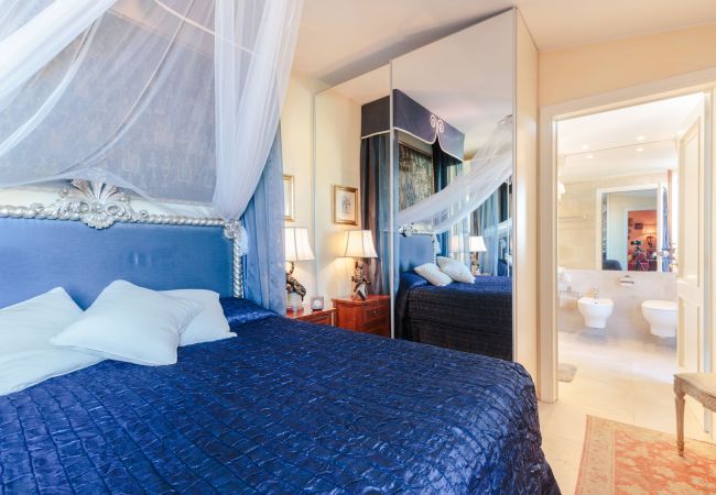 Lägenhet i Lucca - Casa Dieter, a superb 2 bedrooms Apartment with Grand Terrace and private parking in Central Lucca Lägenhet i Lucca - Casa Dieter, a superb 2 bedrooms Apartment with Grand Terrace and private parking in Central Lucca