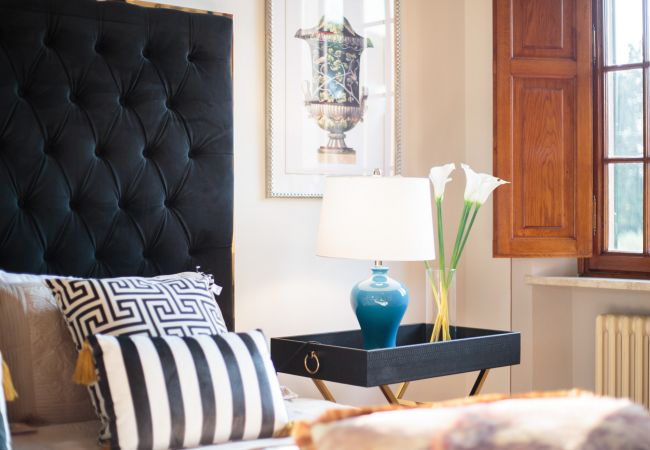 Villa i Monte San quirico - Villa Cesare, a Convenient 4 bedroom Villa with Pool close to Lucca Town Villa i Monte San quirico - Villa Cesare, a Convenient 4 bedroom Villa with Pool close to Lucca Town