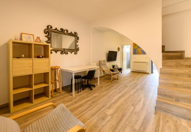 Villa i Madrid - Chalet Ciudad Lineal 3HH M (MIS57) Villa i Madrid - Chalet Ciudad Lineal 3HH M (MIS57)