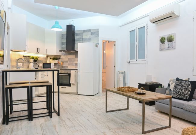 Lägenhet i Madrid - Moderno y elegante ap. Barrio Ibiza Temporal Lägenhet i Madrid - Moderno y elegante ap. Barrio Ibiza Temporal