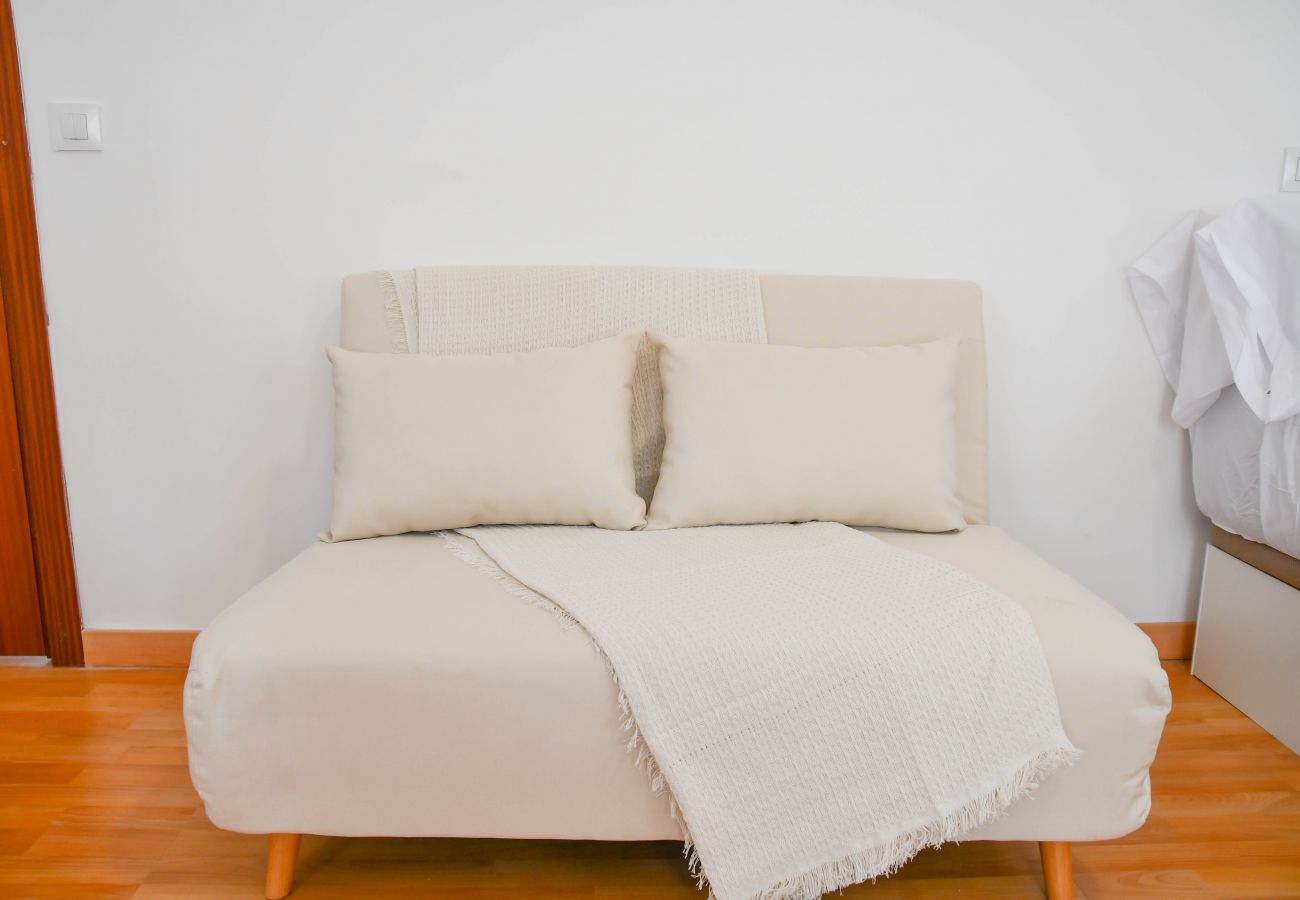 Studio i Madrid - ESTUDIO TETUAN  Studio i Madrid - ESTUDIO TETUAN