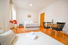Studio i Madrid - APARTAMENTO TETUAN 