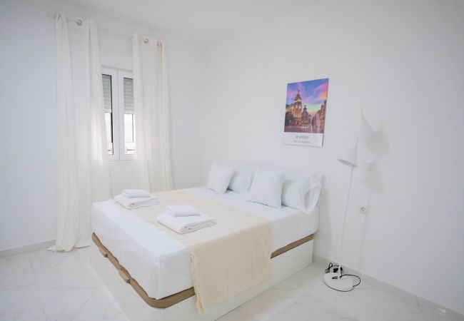 Studio i Madrid - ESTUDIO-TETUAN  Studio i Madrid - ESTUDIO-TETUAN