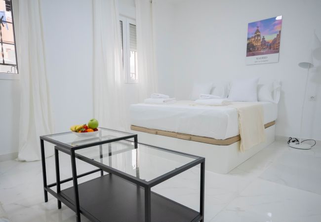 Studio i Madrid - ESTUDIO-TETUAN  Studio i Madrid - ESTUDIO-TETUAN