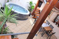 Stuga i Santa Margalida - Can Peredjal 263 acogedora casa con jacuzzi, ping pong y aire acondicionado