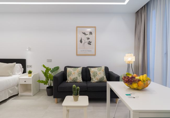 Studio i Las Palmas de Gran Canaria - Rev Beach Home By CanariasGetaway  Studio i Las Palmas de Gran Canaria - Rev Beach Home By CanariasGetaway