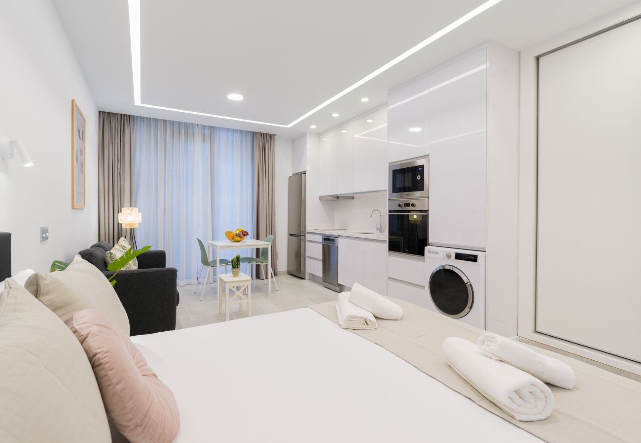 Studio i Las Palmas de Gran Canaria - Rev Beach Home By CanariasGetaway  Studio i Las Palmas de Gran Canaria - Rev Beach Home By CanariasGetaway