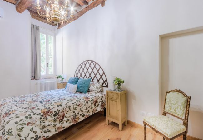 Lägenhet i Lucca - Smart and Convenient Ground Floor Apartment inside the Lucca Walls Lägenhet i Lucca - Smart and Convenient Ground Floor Apartment inside the Lucca Walls