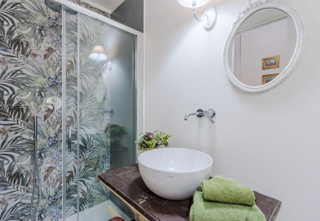 Lägenhet i Lucca - Smart and Convenient Ground Floor Apartment inside the Lucca Walls Lägenhet i Lucca - Smart and Convenient Ground Floor Apartment inside the Lucca Walls