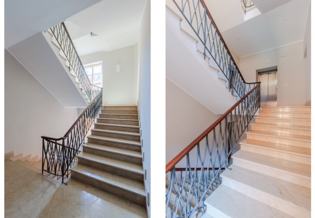 Lägenhet i Lucca - Luxury Modern Apartment with Elevator and Balcony inside the Walls of Lucca Lägenhet i Lucca - Luxury Modern Apartment with Elevator and Balcony inside the Walls of Lucca