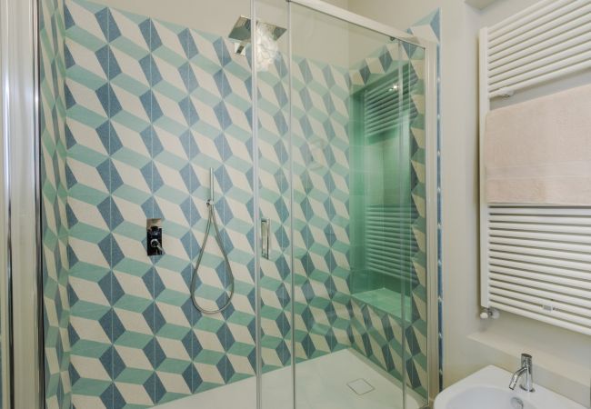 Lägenhet i Lucca - Casa Pino 2 bedrooms 2 bathrooms contemporary apartment facing Piazza Anfiteatro Lägenhet i Lucca - Casa Pino 2 bedrooms 2 bathrooms contemporary apartment facing Piazza Anfiteatro