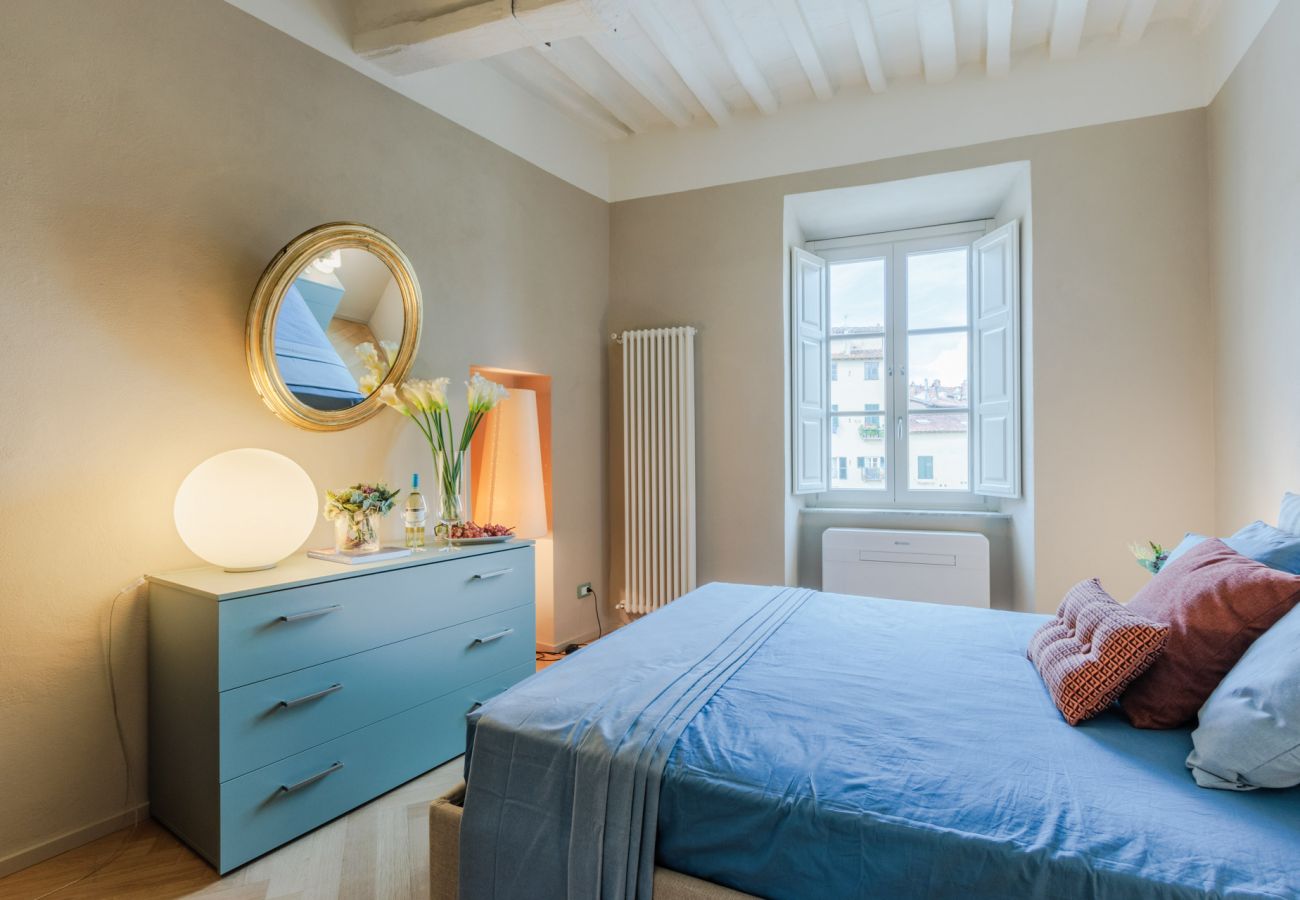 Lägenhet i Lucca - Casa Pino 2 bedrooms 2 bathrooms contemporary apartment facing Piazza Anfiteatro Lägenhet i Lucca - Casa Pino 2 bedrooms 2 bathrooms contemporary apartment facing Piazza Anfiteatro