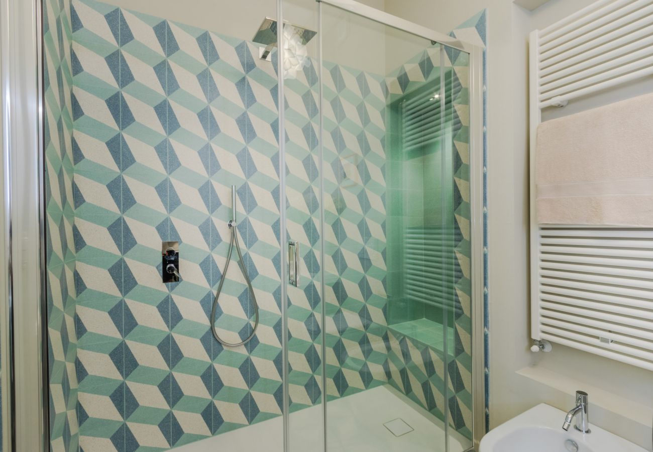 Lägenhet i Lucca - Casa Pino 2 bedrooms 2 bathrooms contemporary apartment facing Piazza Anfiteatro Lägenhet i Lucca - Casa Pino 2 bedrooms 2 bathrooms contemporary apartment facing Piazza Anfiteatro