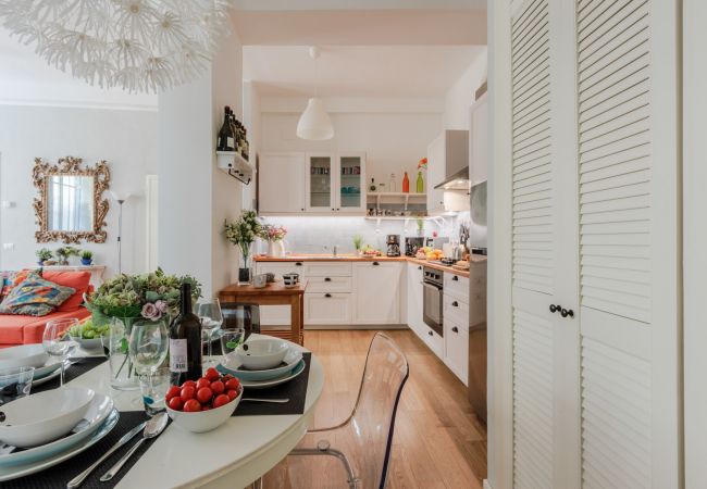 Lägenhet i Lucca - Miss Penny, a Welcoming Modern  2 Bedrooms Apartment at Piazza San Michele Lägenhet i Lucca - Miss Penny, a Welcoming Modern  2 Bedrooms Apartment at Piazza San Michele