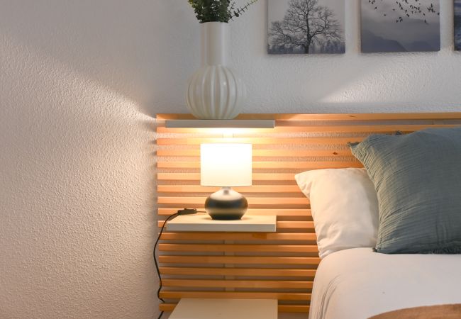 Lägenhet i Madrid - Apartamento de Cuatro Dormitorios en el Bohemio Barrio de Malasaña.Temporal  Lägenhet i Madrid - Apartamento de Cuatro Dormitorios en el Bohemio Barrio de Malasaña.Temporal