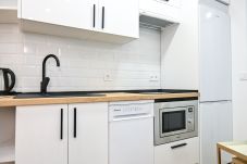 Lägenhet i Madrid - Encantador apartamento de un dormitorio en Madrid, cerca al metro Tetuán GHR13