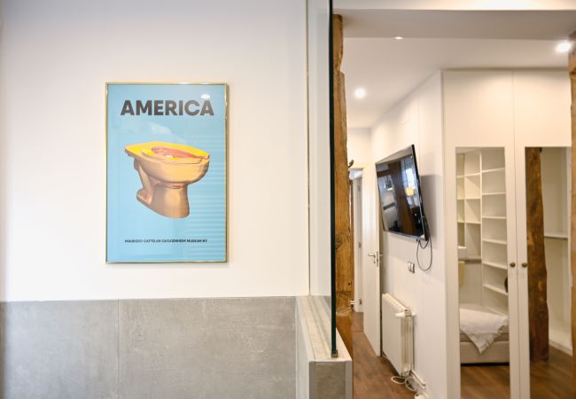 Lägenhet i Madrid - Agradable Apartamento de 2 Dormitorios y 2 baños en el Barrio Universidad. Temporal  Lägenhet i Madrid - Agradable Apartamento de 2 Dormitorios y 2 baños en el Barrio Universidad. Temporal